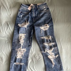 American Eagle mom jeans (high waisted)